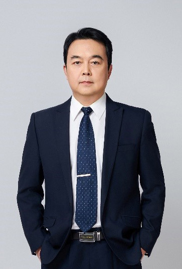 石宝东.jpg
