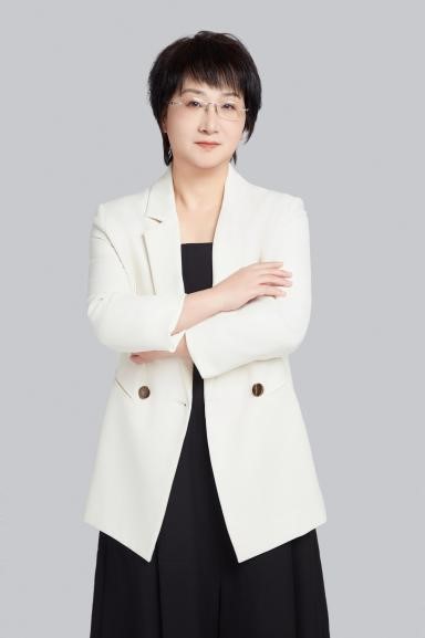 李佳颖.jpg