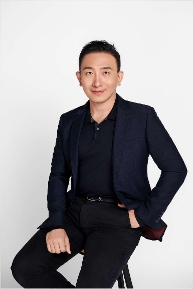 刘煜鑫.jpg