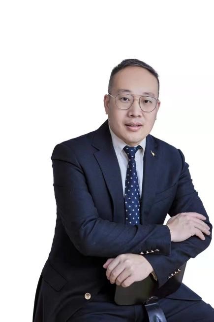 班红亮.jpg